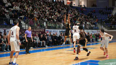 Basketbolda ikinci yarı heyecanı başlıyor! Konya BBSK İstanbul deplasmanında