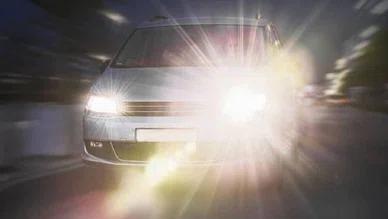 Sürücüler dikkat!: Beyaz farlara son