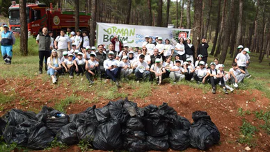 Gönüllüler Ormanı temizlendi, yangın riski azaltıdı