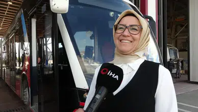"Kızlardan şoför olmaz" dediler şimdi trambüsle yolların tozunu alıyor