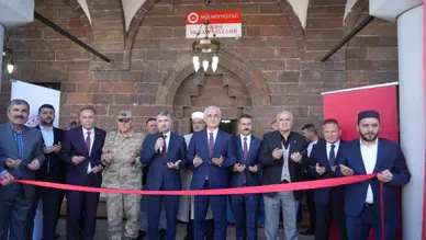 CHP döneminde yıkılan cami tekrar ibadete açıldı