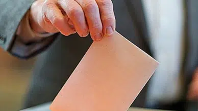 KKTC'de halk cumhurbaşkanlığı seçimi için sandık başında