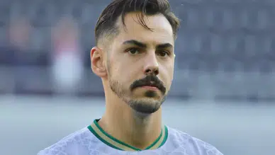 Konyasporlu oyuncu kötü haberi soyunma odasında aldı