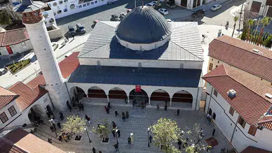 Açılışı Erdoğan yapmıştı! Konya Büyükşehir’in restore ettiği camiye ziyaretçi akını