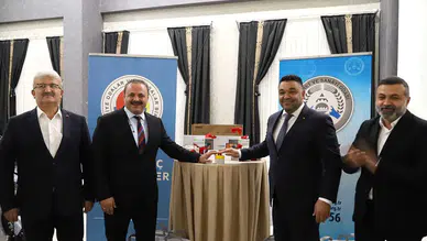 Türkiye'ye örnek olacak! Aksaray'da Genç Kart projesi tanıtıldı