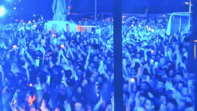 Konya’nın göbeğinde konser coşkusu başladı! Konyalılar akın etti