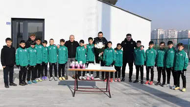 Konyaspor'da sürpriz kutlama