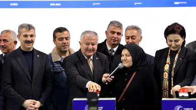 Aksaray’da ev sahibi olma heyecanı: 2 bin 353 konut kura ile sahiplerini buldu