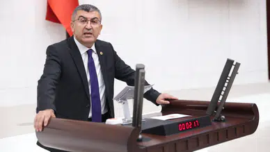 Konya Milletvekili Ekici: "Türk bayrağına yönelik saldırı asla kabul edilemez"