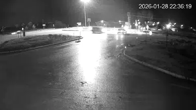 Konya’da otomobil ve hafif ticari araç çarpıştı!