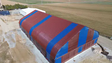 Aksaray'da görenler Trabzon sanıyor: Köyün rengi bordo-mavi