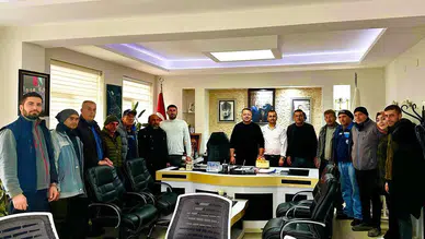 Samimi anlar! Konyalı belediye başkanına sürpriz kutlama