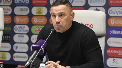 Konyaspor'un hocası evine daha gidemedi!