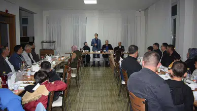 Konya'da anlamlı iftar! Birlik sofrası kuruldu