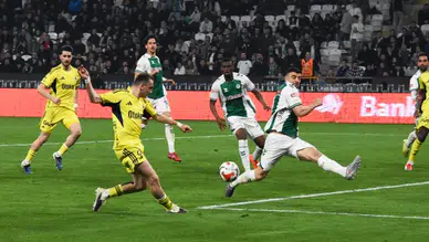 Konyaspor'a yenilen Fenerbahçeli oyuncular yenilgiyi yorumladı!