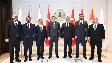Konyaspor yönetiminden Ankara çıkarması! Bakan Çiftçi ve Emniyet Müdürü Yüksek ile görüşüldü
