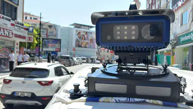 Aksaray polisi Mobil PTS ile aranan araçları tek tek yakalıyor