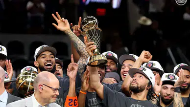 NBA'de 53 yıl sonra gelen şampiyonluk