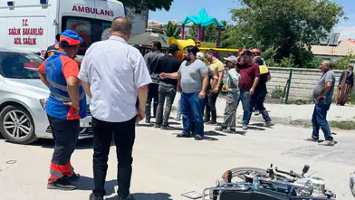 Konya’da korkutan kaza! Motosiklet beton mikserine çarptı