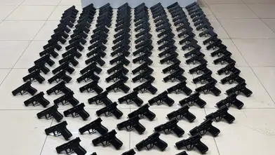 Konya'da dev operasyon! Kamyonetten 228 ruhsatsız tabanca çıktı