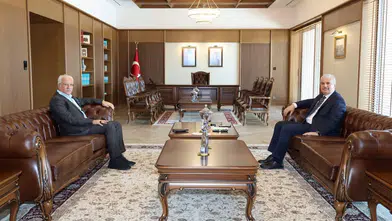 Rektör Zorlu, Konya Valisi ile yeni makamında görüştü