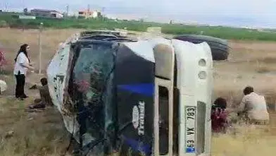 Konya’da işçi minibüsü devrildi! Çok sayıda yaralı var