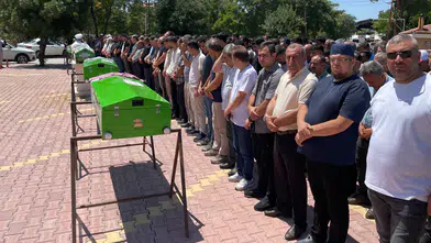 Konya'yı yasa boğan cenaze! Aynı aileden 5 kişi toprağa verildi