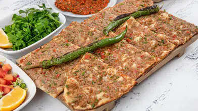 Konya’da etliekmeğe ve ekmeğe zam geldi! O isim isyan etti