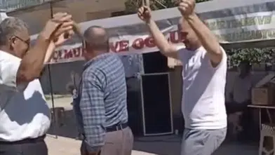 Konyalı Belediye Başkanı kaşık oyunuyla kurtlarını döktü