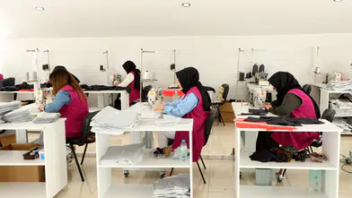 Konya’da kadın emeği ekonomiye dönüşüyor! KOMEK’te üretim ağı büyüyor