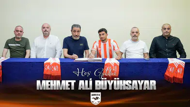 Konyaspor yollarını ayırmıştı! Genç oyuncu 2. Lig ekibi ile imzaladı