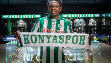 Konyaspor'da Olaigbe imzayı attı! İşte transferdeki resmi detaylar