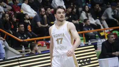 Konya Büyükşehirli oyuncu bıçak altına yattı