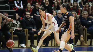 Konya Basket, yarı finalde ilk sınavda
