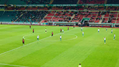 Konya’yı yöneten isim Konyaspor’u yalnız bırakmıyor! Maçı bakın kimle izliyor?