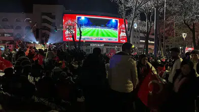 Konya dev ekrana akın etti! Millilere büyük destek