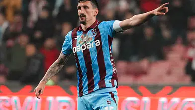 Trabzonspor'a Konyaspor maçı öncesi kötü haber! Tek stoper kaldı