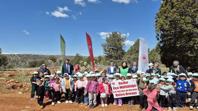 Konya’da minik eller geleceğe fidan dikti