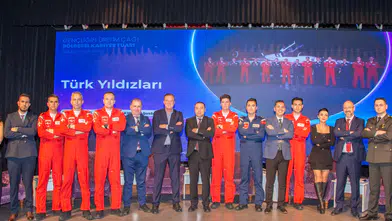 Konya’da nefes kesen buluşma: Türk Yıldızları öğrencilerle bir araya geldi