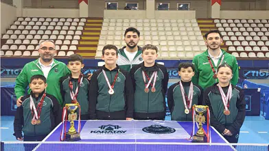Konya'yı gururlandıran başarılar! Masa tenisi ve halterde rüzgar gibi