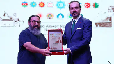 Konya’dan uluslararası başarı! NEÜ’lü akademisyene Kazakistan’da ödül