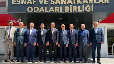 Konyalı Belediye Başkanları, esnafların lideri ile bir araya geldi