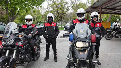 Konya’da ilginç olay! Sürücünün boğazına erik kaçtı, polis kurtardı
