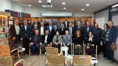 TYB Konya’da Mevlâna’nın izinde 797 yıllık yolculuk konuşuldu