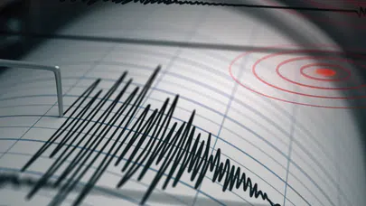 SONDAKİKA! 3.8 büyüklüğünde deprem