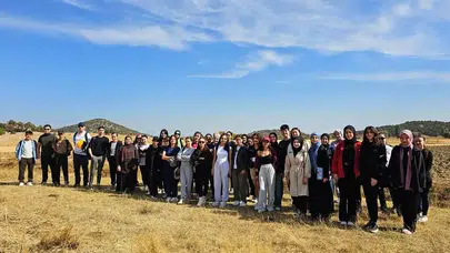 Beyşehir'de kampüs yolculuğu doğada başladı!