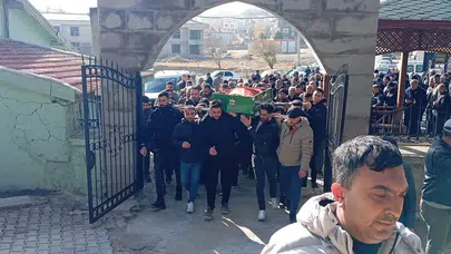 Konyalı siyasetçi en yakınını kaybetti