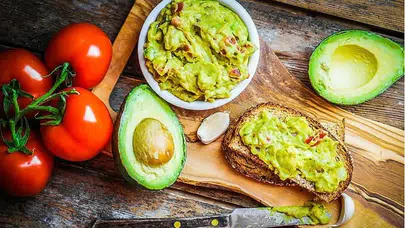 Beyin Sağlığı İçin Mucize Besinler: Zihninizi Güçlendirin!