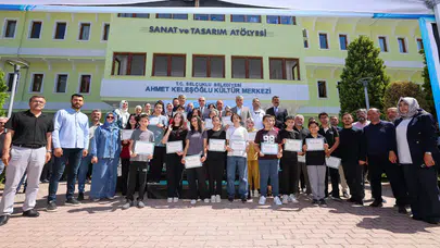 Konya’da genç yetenekler sahneye çıktı! Birbirinden özel eserler beğeni topladı