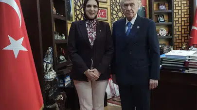 Konyalı siyasetçi, Devlet Bahçeli’nin sır katibini paylaştı! İşte o isim…